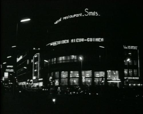 Middels deze lichtkrant werd het nieuws in Utrecht verspreid.