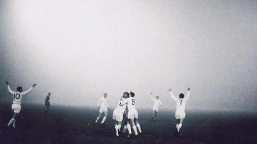 Voetbal in de mist