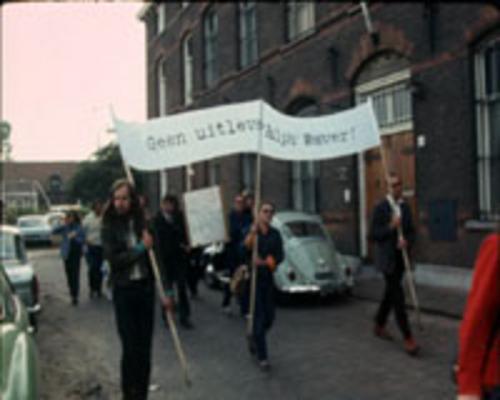 Protest tegen de uitzetting van Waver