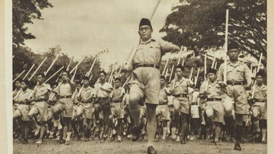 Persfoto Nationaal archief voormalig onderwijzer en raadslid van Bandoeng, tijdens de Japanse bezetting burgemeester van Bandoeng