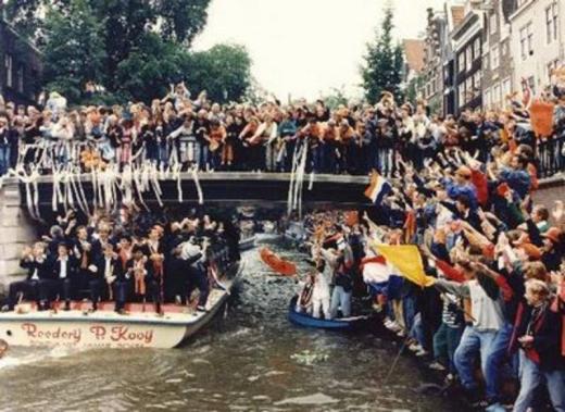 EK 1988